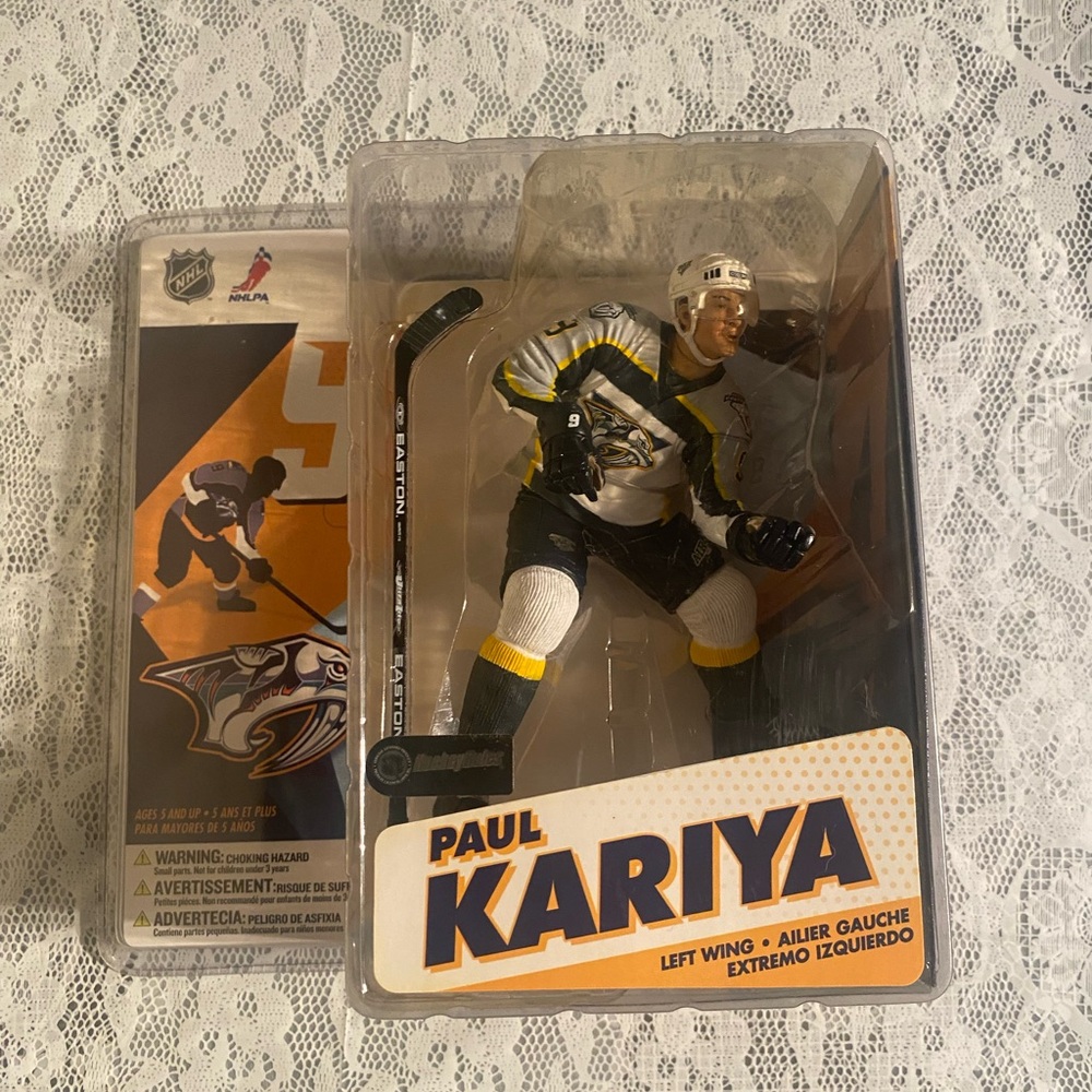 NHL Series 12 Paul Kariya Action Figure Nashville Predators #9 McFarlane
